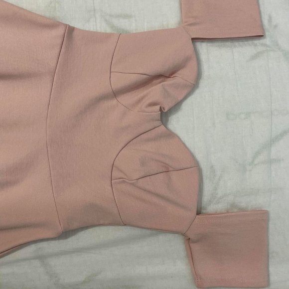 Off-the-Shoulder Blush Pink Dress - Picture 5 of 6